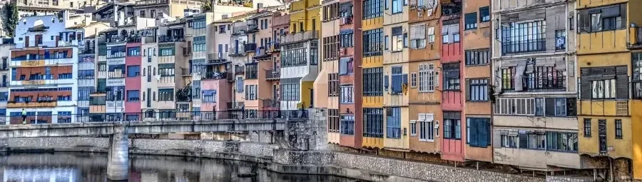 Lugares para cargar vehículos eléctricos en Girona capital